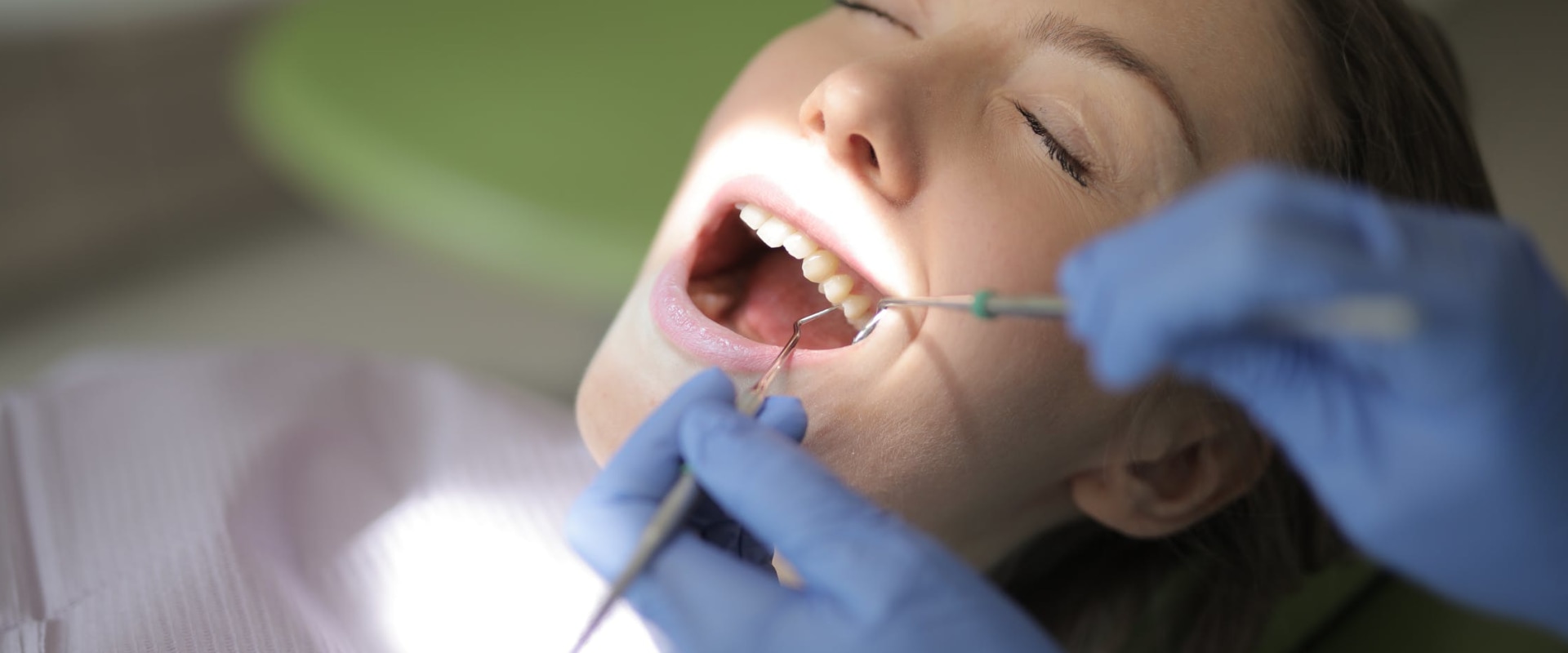 Pain where is the dental implant?